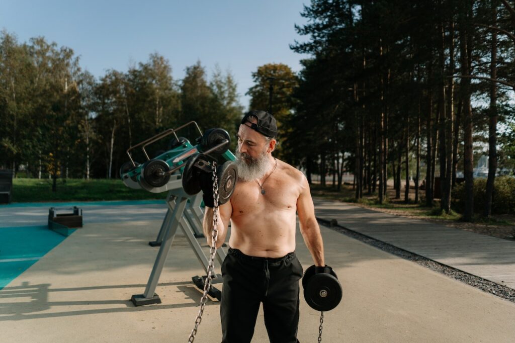  Exercises to Build Muscle Mass in Retirement
